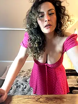 Snapshot of Elizabeth_Dupont chatting on November 7, 6:56 pm Elizabeth Dupont online show from November 7, 6:56 pm