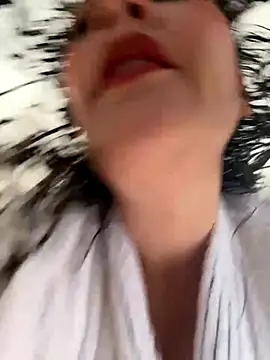 Snapshot of Elizabeth_Dupont chatting on September 13, 7:14 pm Elizabeth Dupont online show from September 13, 7:14 pm