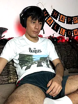 Huge latin cock online show from October 18, 11:07 pm