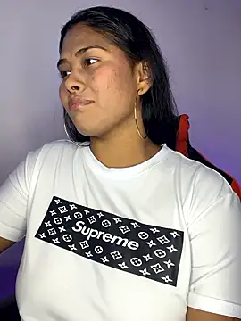 hurren pasha online show from January 7, 6:57 pm