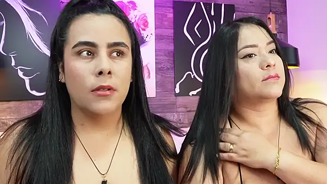 Snapshot of DanyAndAlexa chatting on February 26, 1:44 pm DanyAndAlexa online show from February 26, 1:44 pm