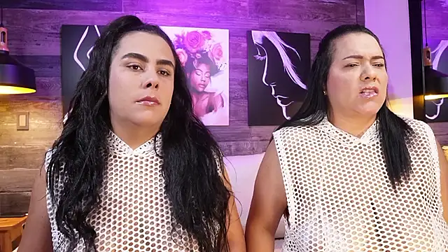 Snapshot of DanyAndAlexa chatting on January 15, 1:14 pm DanyAndAlexa online show from January 15, 1:14 pm