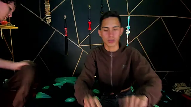 MillersKink online show from December 5, 3:27 am