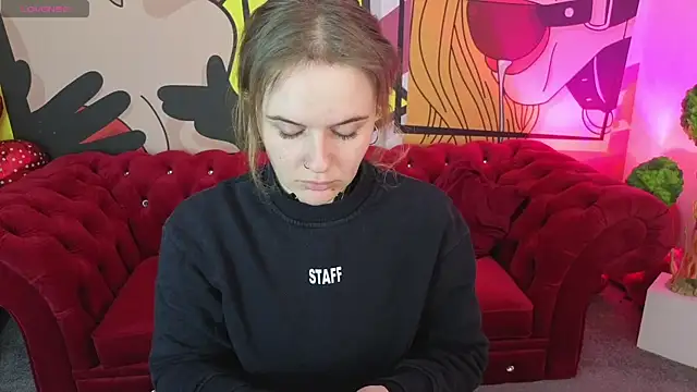 MaribelRiverr  online show from April 20, 5:32 am