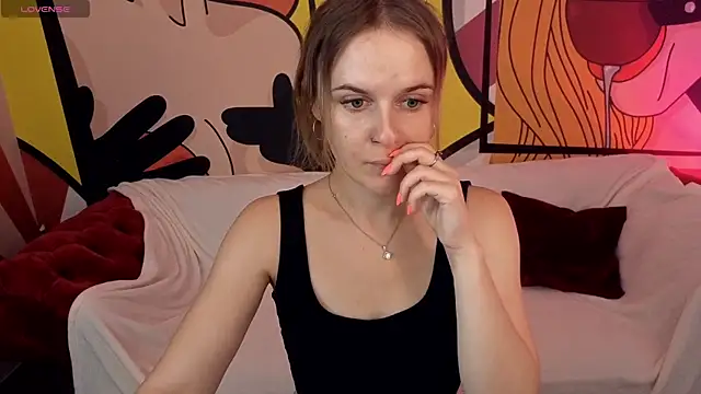 Snapshot of MaribelRiverr_ chatting on July 5, 5:36 am MaribelRiverr online show from July 5, 5:36 am