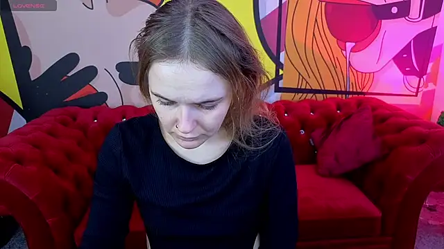 Snapshot of MaribelRiverr_ chatting on November 28, 6:57 am MaribelRiverr online show from November 28, 6:57 am