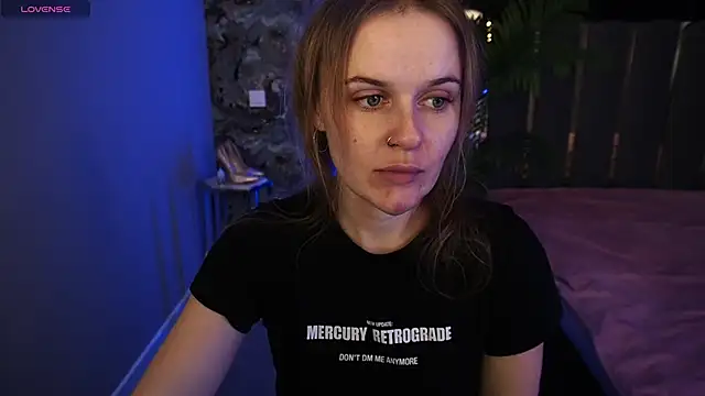 Snapshot of MaribelRiverr_ chatting on November 8, 7:12 am MaribelRiverr online show from November 8, 7:12 am