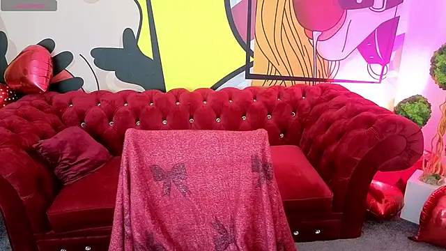 MaribelRiverr  online show from March 28, 6:58 am