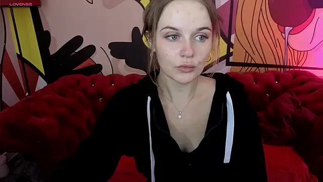 Snapshot of MaribelRiverr_ chatting on July 11, 6:24 am MaribelRiverr online show from July 11, 6:24 am