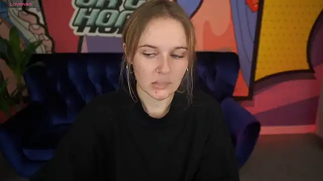 Snapshot of MaribelRiverr_ chatting on October 25, 5:39 am MaribelRiverr online show from October 25, 5:39 am