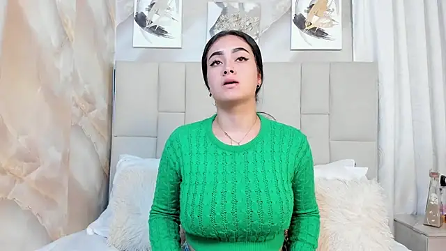 Snapshot of Jaslyn__Smith chatting on November 3, 3:26 pm Jaslyn Smith online show from November 3, 3:26 pm