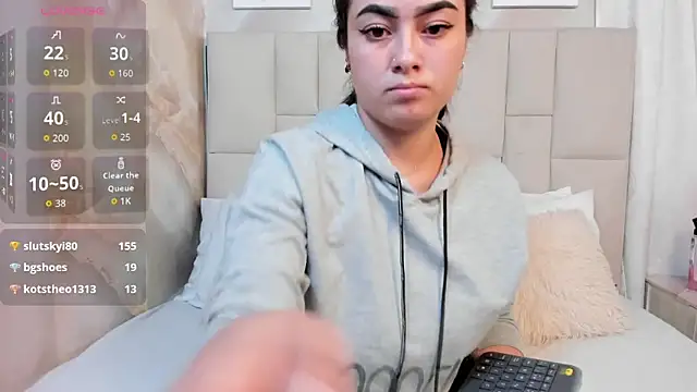 Snapshot of Jaslyn__Smith chatting on October 28, 4:39 pm Jaslyn Smith online show from October 28, 4:39 pm