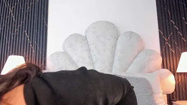 Jaslyn  Smith online show from April 10, 5:20 pm