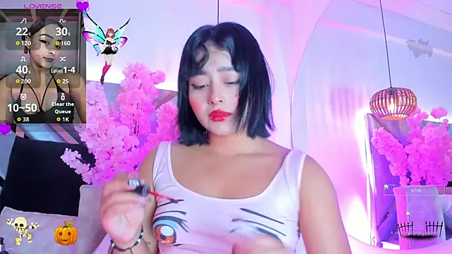 KimVelezz online show from October 30, 7:11 pm