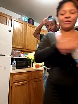 exotic  couple online show from December 21, 3:52 am