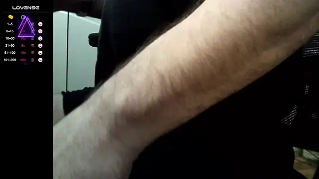 Snapshot of Big_And_ThickUK chatting on February 14, 3:26 pm Big And ThickUK online show from February 14, 3:26 pm