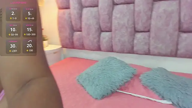 britanny-collyns online show from September 9, 7:34 pm