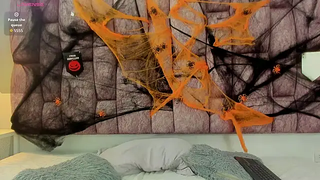 britanny-collyns online show from October 29, 7:46 pm