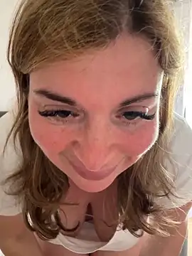 Lombada online show from March 24, 1:00 pm