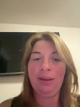 Lombada online show from July 13, 9:36 pm