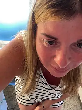 Lombada online show from July 6, 7:05 pm