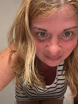 Lombada online show from May 28, 8:26 pm