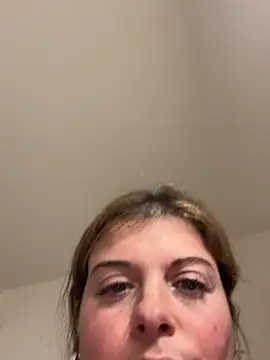 Lombada online show from February 7, 11:57 pm