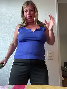 Lombada online show from October 21, 1:21 pm