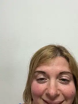 Lombada online show from March 7, 9:20 pm