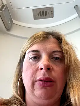 Lombada online show from October 23, 1:21 pm