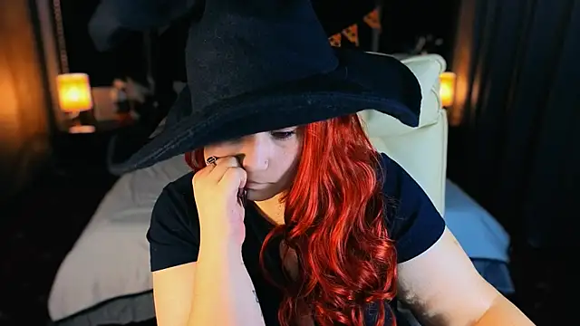 BettyDark online show from October 31, 8:38 pm