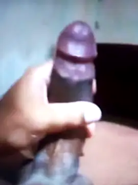 Snapshot of sadunt chatting on December 3, 7:05 am sadunt online show from December 3, 7:05 am