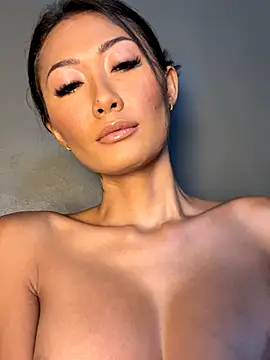 thai-dreamgirl online show from October 28, 11:36 pm