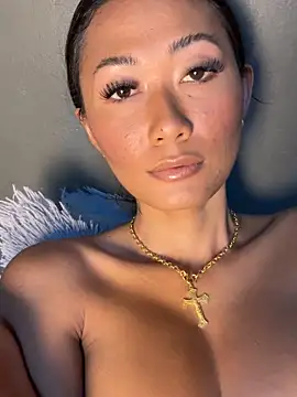 thai-dreamgirl online show from November 3, 10:57 pm