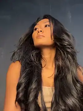 thai-dreamgirl online show from November 7, 11:19 pm