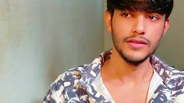 kingkartik7 online show from February 10, 5:28 am