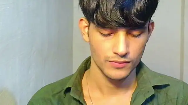 kingkartik7 online show from December 21, 2:08 pm