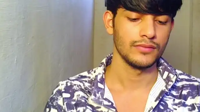 kingkartik7 online show from February 1, 6:44 am