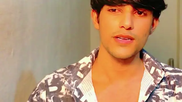 kingkartik7 online show from March 30, 4:52 pm