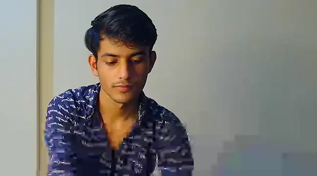 kingkartik7 online show from March 13, 1:29 pm