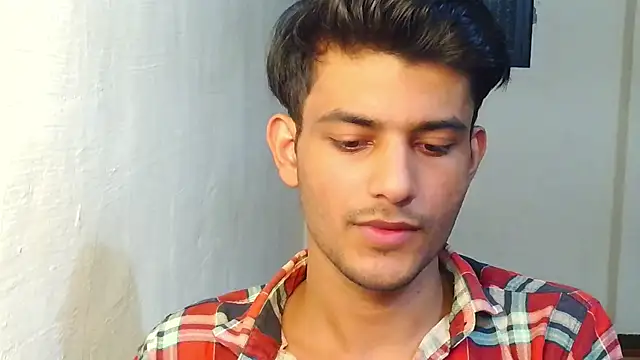 kingkartik7 online show from October 7, 5:47 pm
