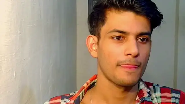 kingkartik7 online show from October 5, 1:46 pm