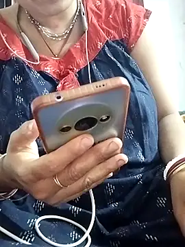 Snapshot of miss-Riy chatting on February 18, 4:47 pm miss-Riy online show from February 18, 4:47 pm