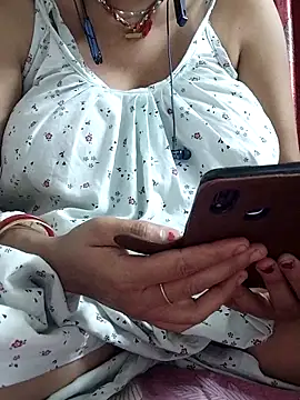 miss-Riy online show from March 11, 4:45 pm