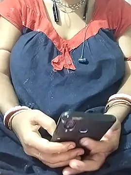 Snapshot of miss-Riy chatting on July 13, 5:12 pm miss-Riy online show from July 13, 5:12 pm