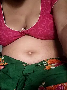 Snapshot of miss-Riy chatting on February 12, 8:16 am miss-Riy online show from February 12, 8:16 am