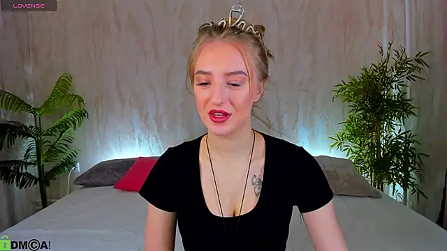 Snapshot of Stacy_River chatting on February 6, 8:10 am Stacy River online show from February 6, 8:10 am