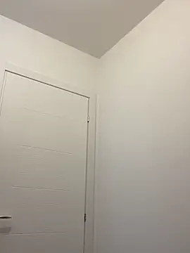 Snapshot of EvaRush chatting on December 6, 9:04 am EvaRush online show from December 6, 9:04 am