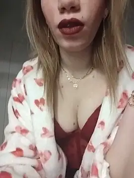 EvaRush online show from February 23, 6:52 pm