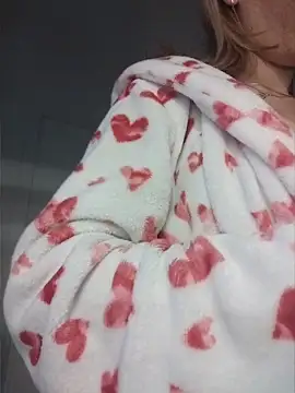 EvaRush online show from March 31, 4:14 am